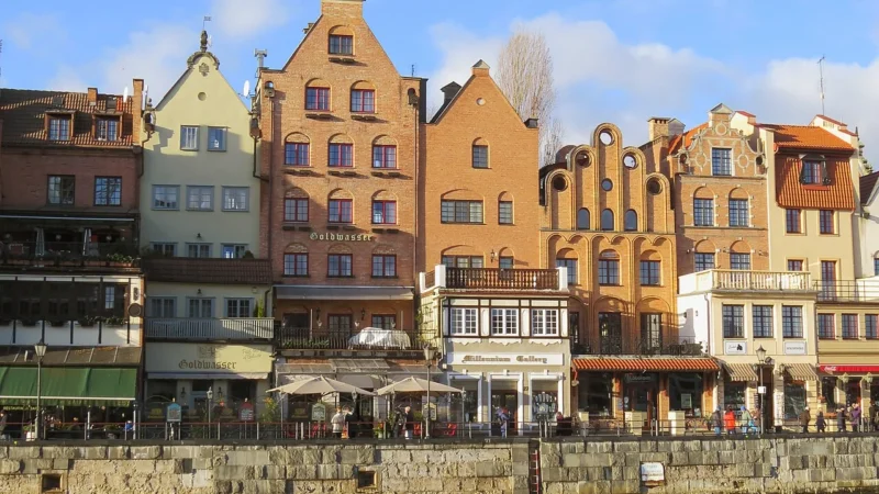 Noclegi w Trójmieście – Gdańsk, Sopot czy Gdynia?