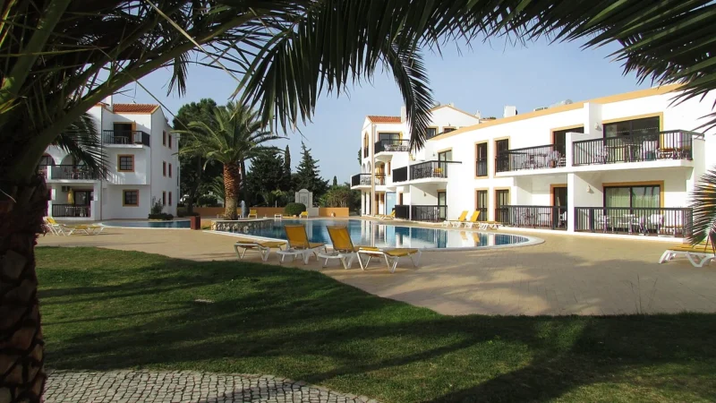 Wakacje all inclusive z dziećmi — plusy i minusy